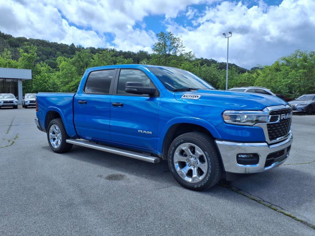 Used 2025 RAM 1500 Big Horn AWD/4WD image 13