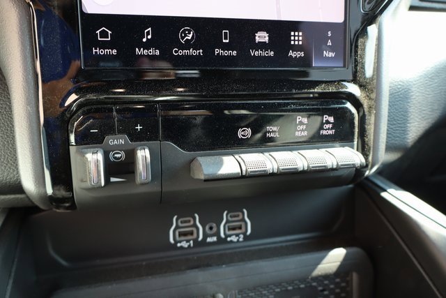 Used 2025 RAM 2500 Laramie image 29