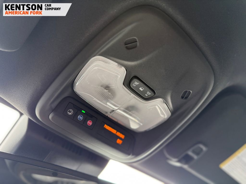 Used 2024 GMC Canyon Elevation w/ Convenience Package image 33