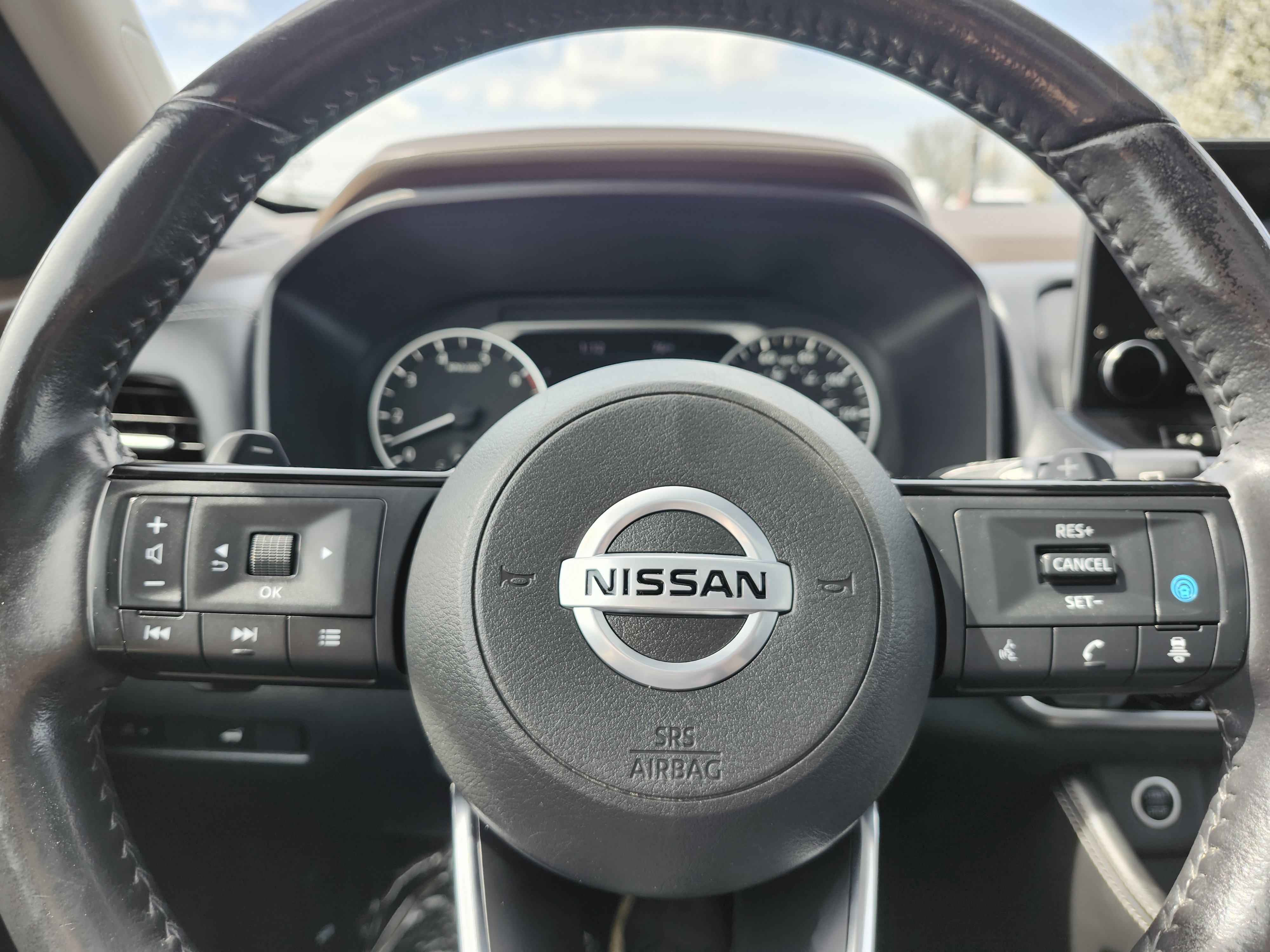 Used 2021 Nissan Rogue SL w/ Premium Package AWD/4WD image 35