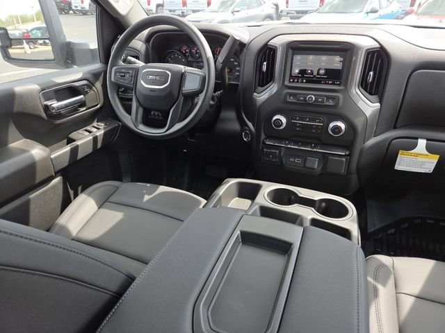 New 2025 GMC Sierra 3500 Pro w/ Convenience Package image 27