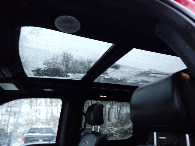 Used 2024 Ford F350 Platinum w/ Tremor Off-Road Package image 25