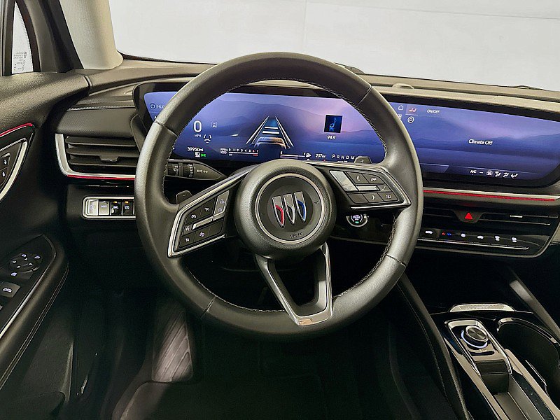 Used 2024 Buick Envision Preferred image 22