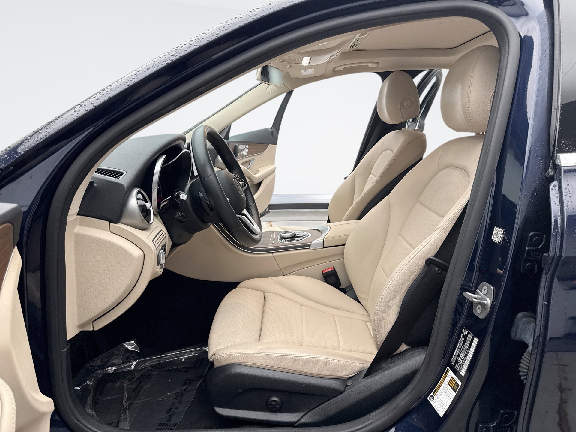 Used 2019 Mercedes-Benz C 300 4MATIC Sedan image 11