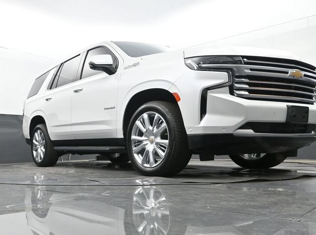 Used 2023 Chevrolet Tahoe High Country w/ Advanced Technology Package AWD/4WD image 27