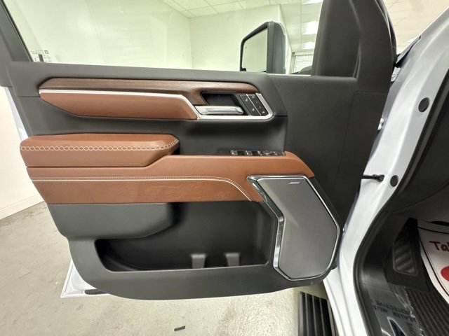 New 2026 GMC Sierra 2500 Denali Ultimate image 13