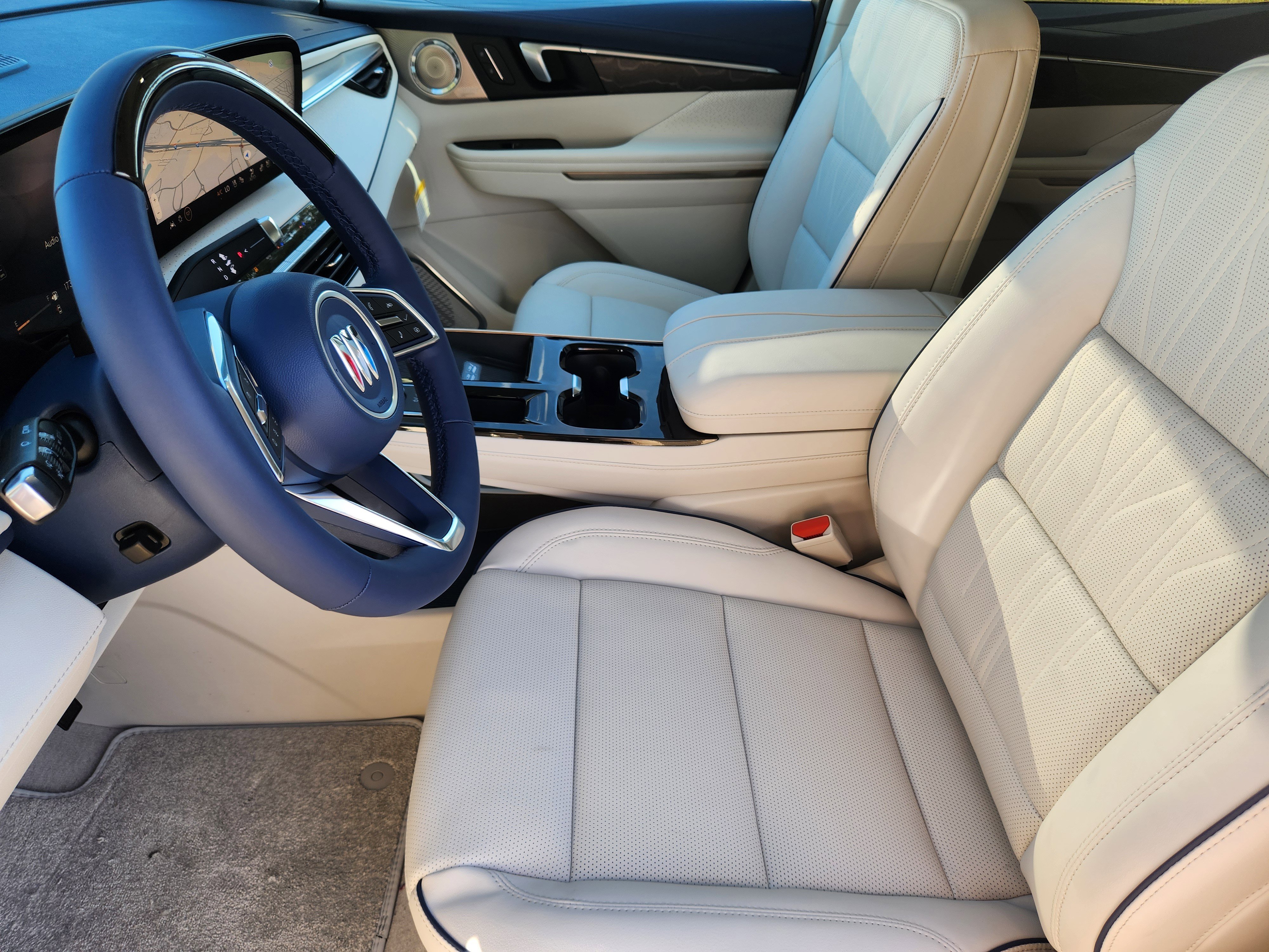 New 2026 Buick Enclave Avenir w/ Super Cruise Package image 9