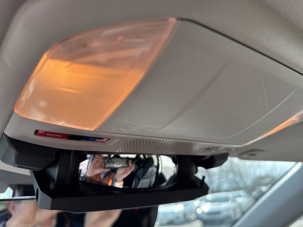 Used 2023 Subaru Ascent Premium w/ Convenience Package image 32