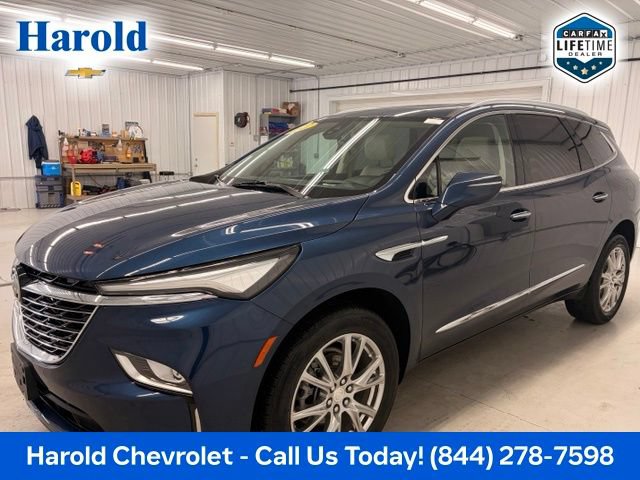 Used 2022 Buick Enclave Premium w/ Experience Buick Package AWD/4WD image 3