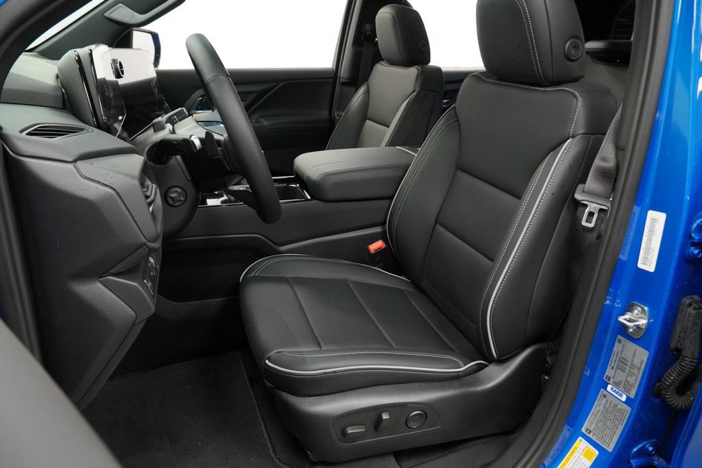 New 2026 Chevrolet Silverado EV LT AWD/4WD image 6