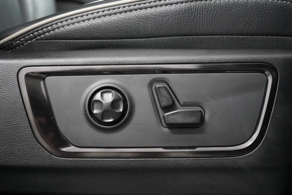 Used 2023 RAM 1500 Limited AWD/4WD image 30