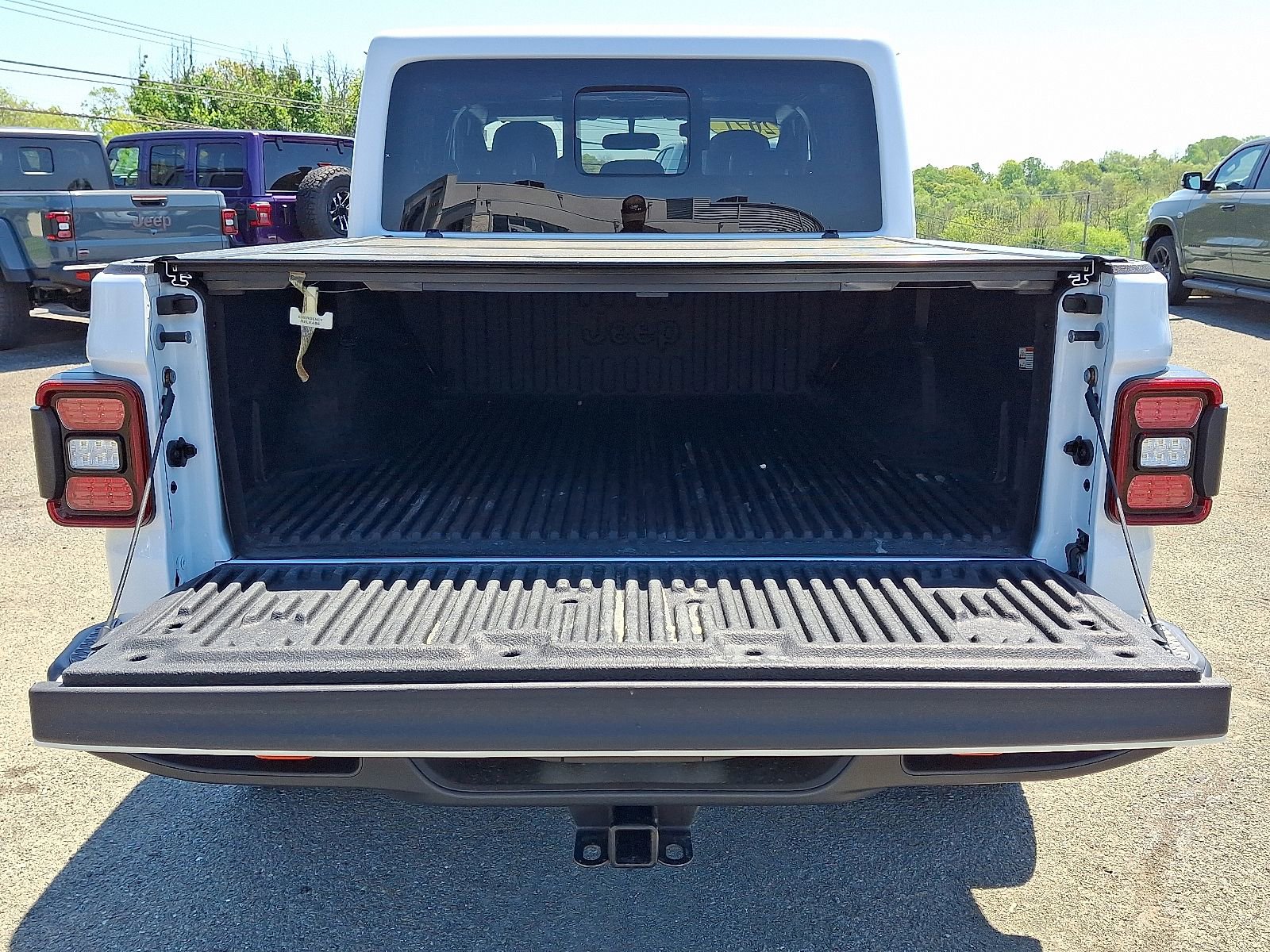 Used 2021 Jeep Gladiator Mojave w/ LED Lighting Group AWD/4WD image 28