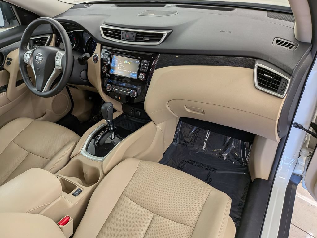 Used 2016 Nissan Rogue SL w/ SL Premium Package AWD/4WD image 34