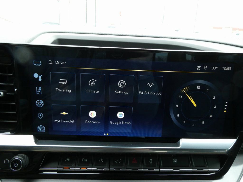 Used 2023 Chevrolet Silverado 1500 High Country w/ Technology Package image 31