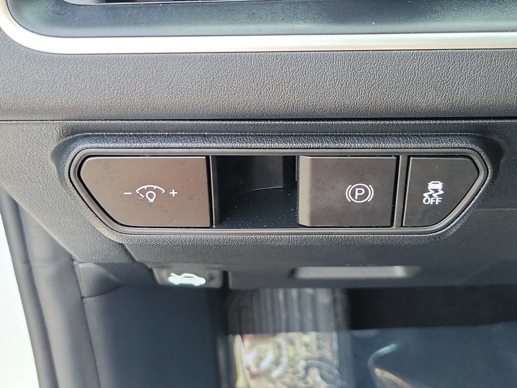 Used 2025 Kia K4 FWD image 29