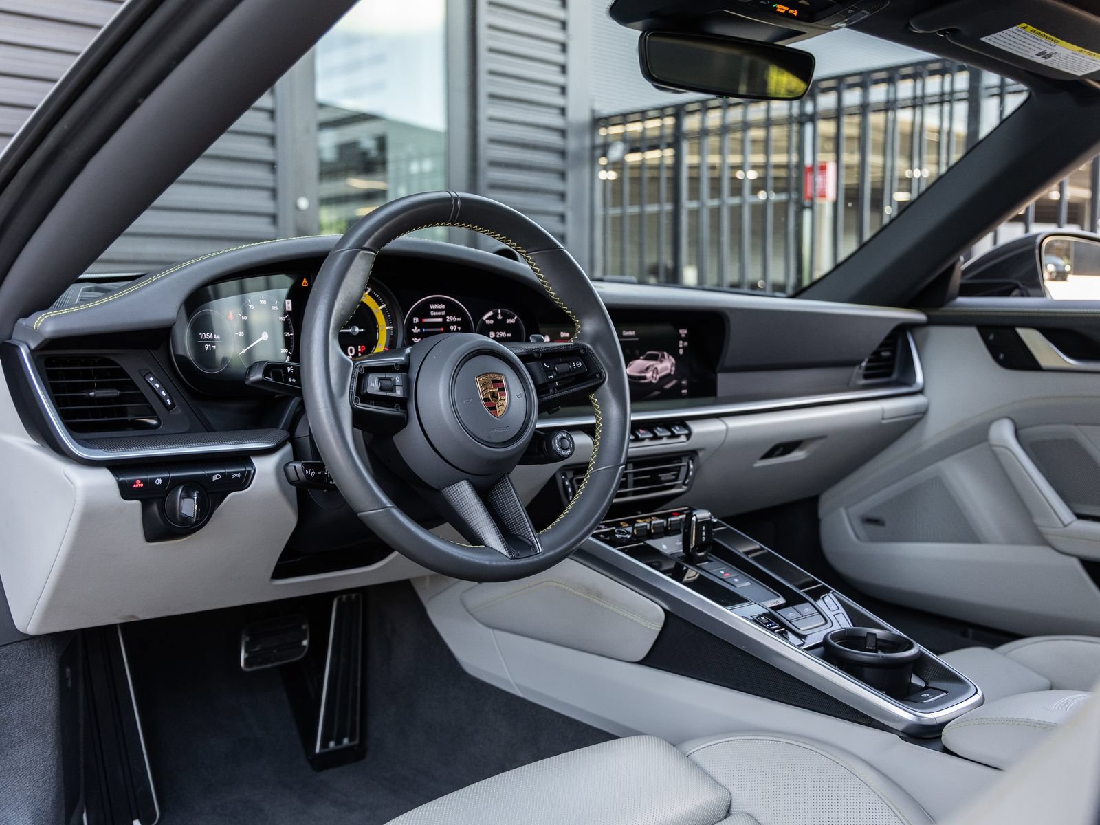 Certified 2022 Porsche 911 Targa 4S AWD/4WD image 4