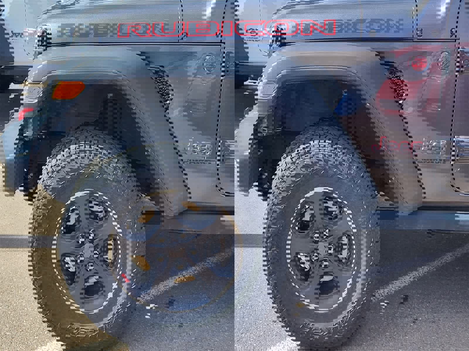 Used 2023 Jeep Gladiator Rubicon w/ Trailer Tow Package image 7