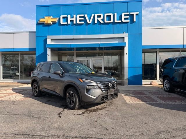 Used 2024 Nissan Rogue SV