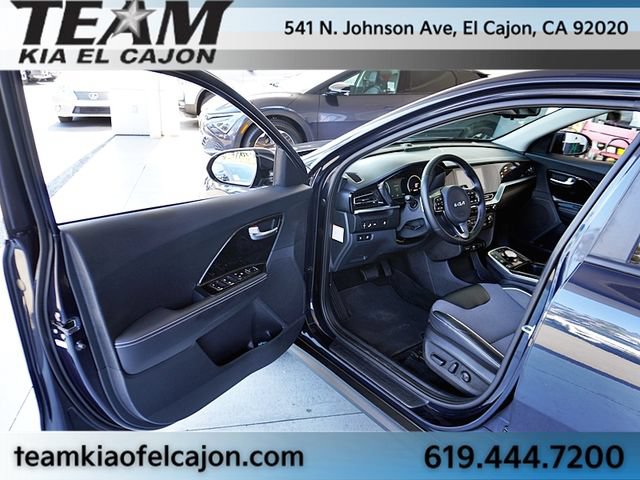 Certified 2022 Kia Niro EX FWD image 37
