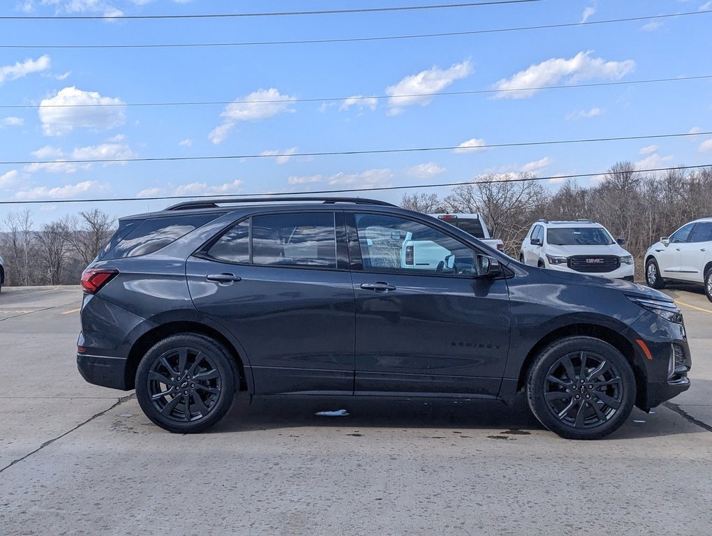 Used 2023 Chevrolet Equinox RS w/ RS Leather Package image 6