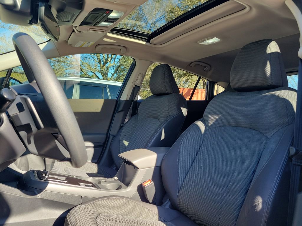 Used 2024 Subaru Crosstrek 2.0i Premium image 17