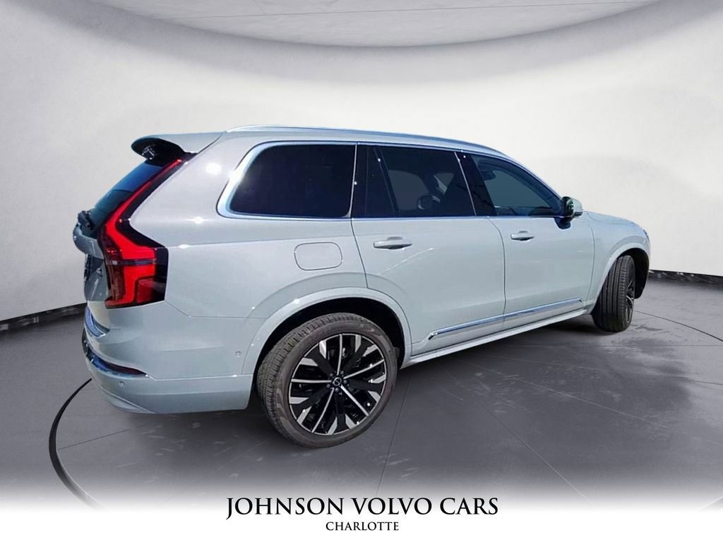 New 2026 Volvo XC90 B6 Plus w/ Protection Package Premier image 4