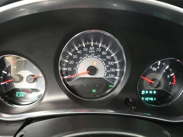 Used 2012 Chrysler 200 Limited FWD image 26