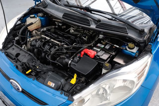 Used 2012 Ford Fiesta SE w/ Moon & Mood Pkg FWD image 50