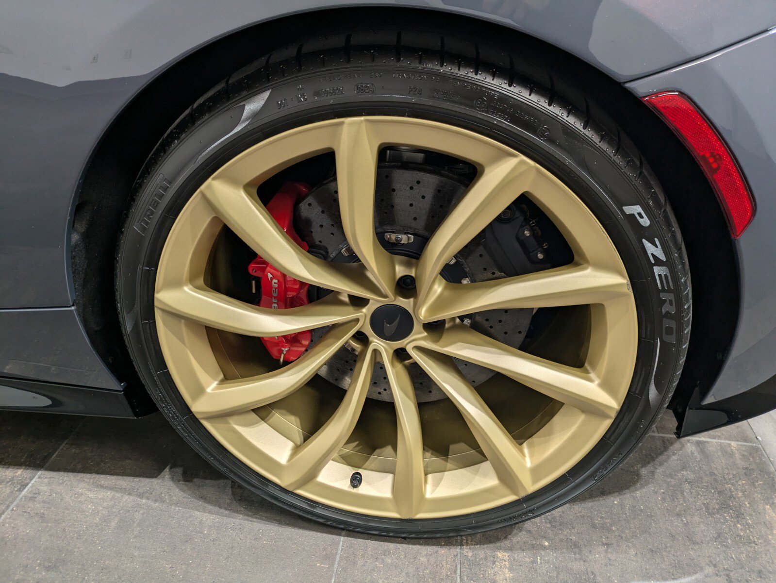 New 2025 McLaren GTS image 11