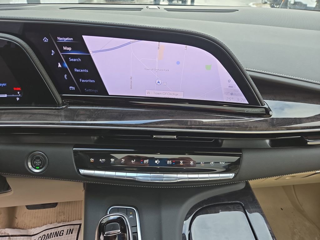 Certified 2023 Cadillac Escalade Premium Luxury w/ LPO, Illumination Package image 15