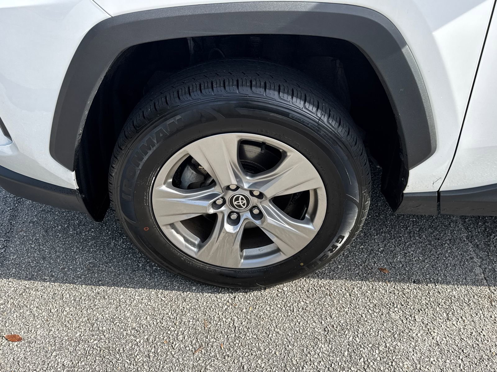 Used 2023 Toyota RAV4 XLE image 11