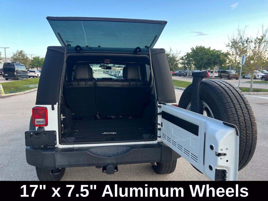 Used 2015 Jeep Wrangler Unlimited Sport w/ Quick Order Package 24S AWD/4WD image 14