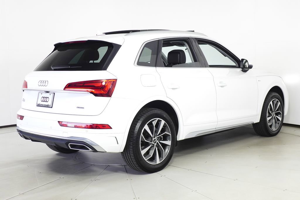 Used 2022 Audi Q5 2.0T Premium w/ Convenience Package image 7