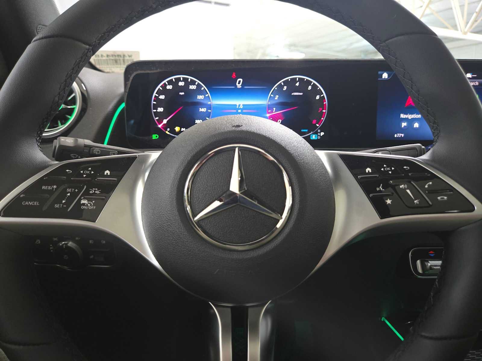 New 2026 Mercedes-Benz GLB 250 4MATIC image 24