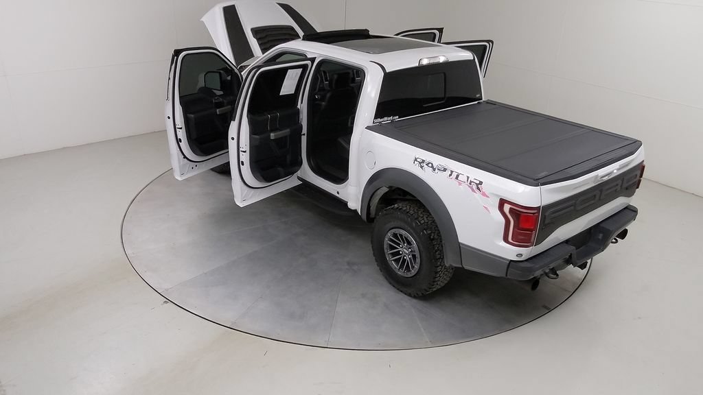 Used 2019 Ford F150 Raptor w/ Equipment Group 802A Luxury AWD/4WD image 53