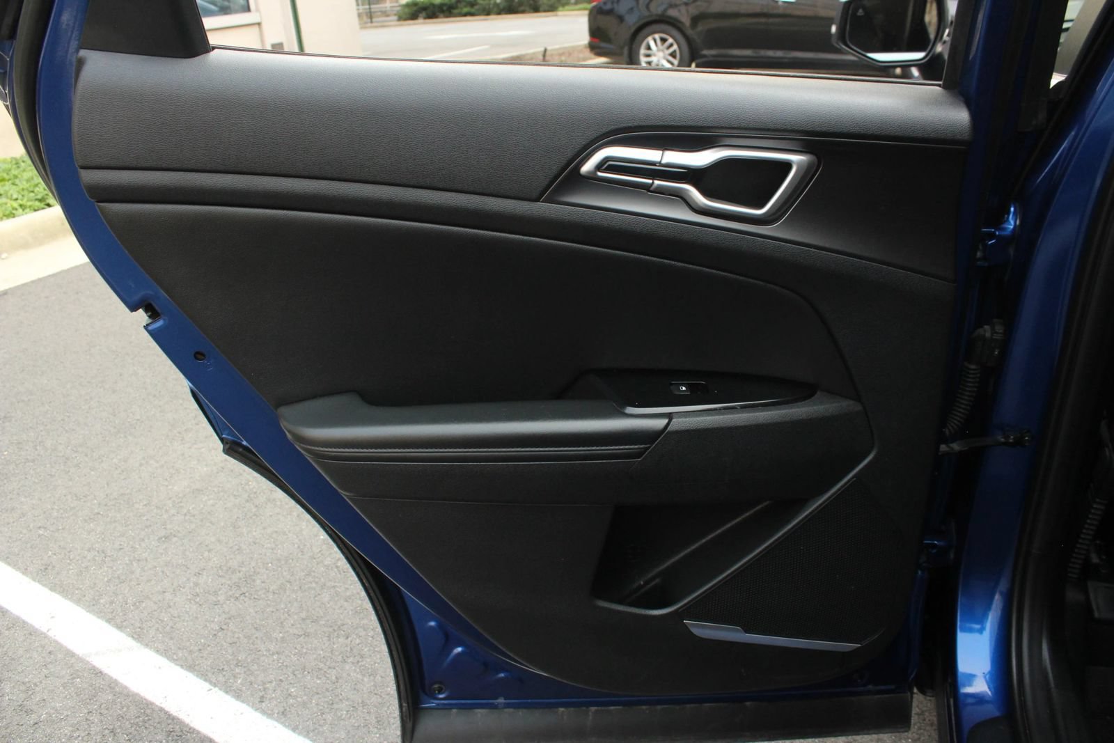 Used 2024 Kia Sportage EX FWD image 20