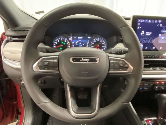 Used 2024 Jeep Compass Limited image 22