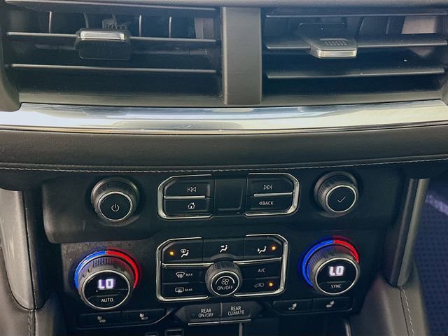 Used 2023 Chevrolet Tahoe Z71 w/ Luxury Package image 16