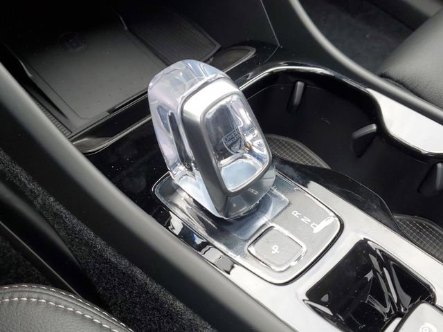 New 2026 Volvo XC40 B5 Plus w/ Protection Package Premier image 19