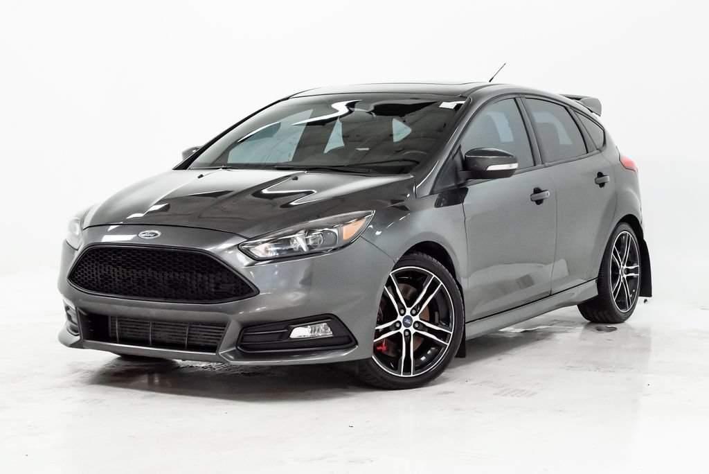 Used 2015 Ford Focus ST w/ Equipment Group 401A
