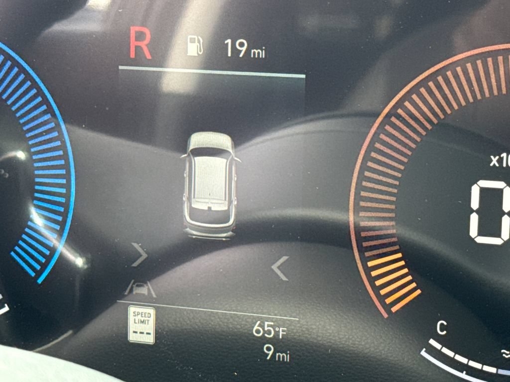 New 2026 Hyundai Kona SEL Premium FWD image 30