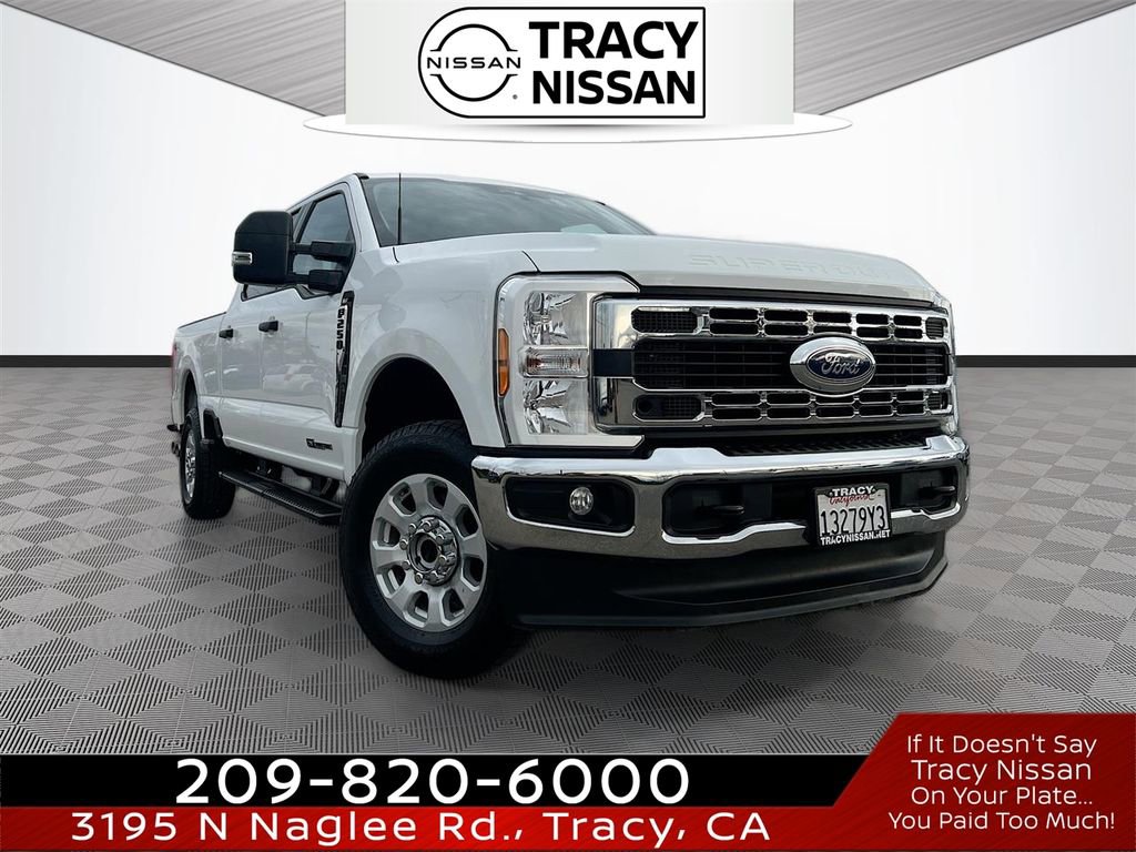 Used 2024 Ford F250 XLT image 1