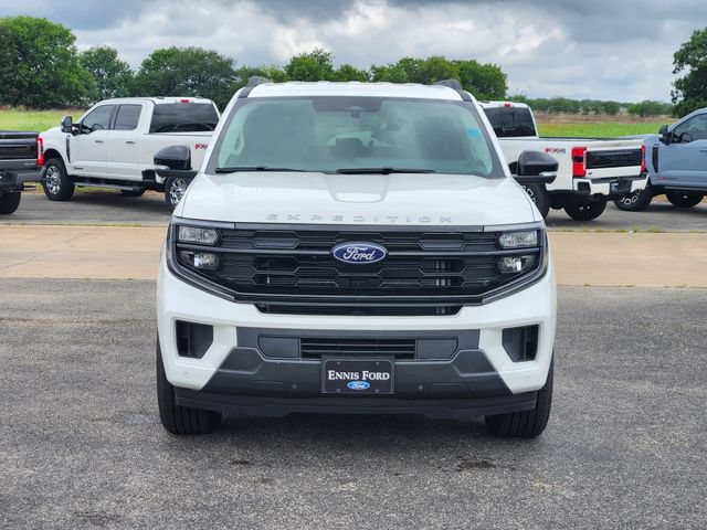 New 2026 Ford Expedition Max Active RWD image 2