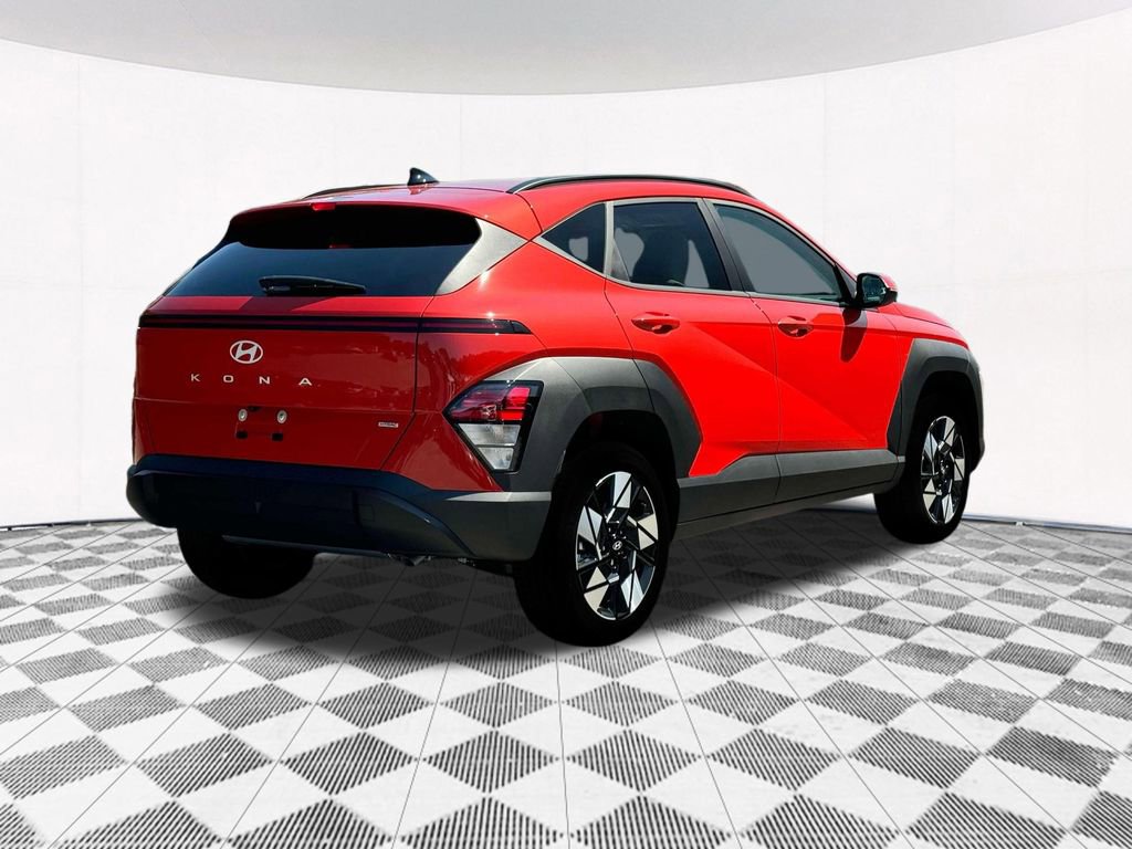 Used 2025 Hyundai Kona SEL image 11