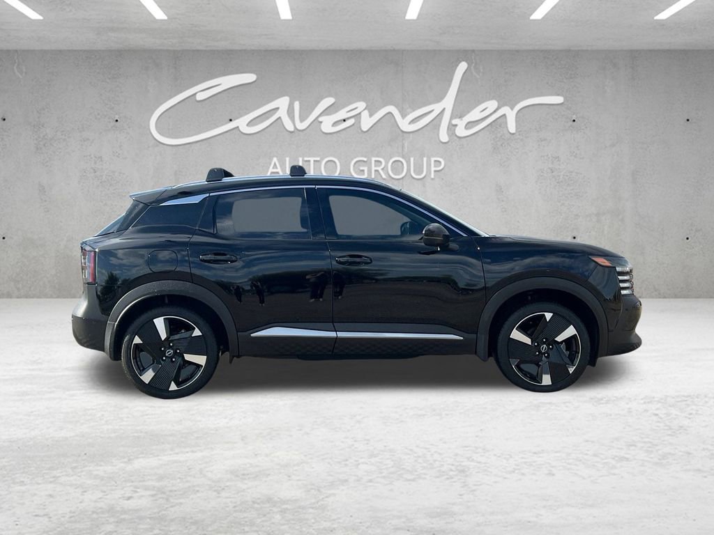 New 2025 Nissan Kicks SR w/ SR Premium Package image 17