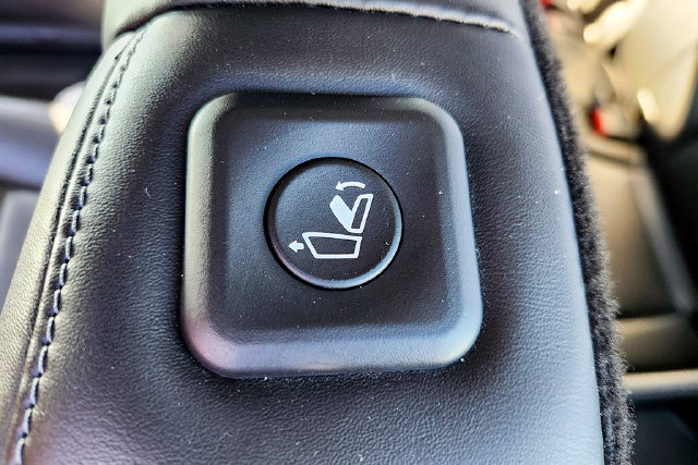 Used 2023 Kia Telluride S AWD/4WD image 26