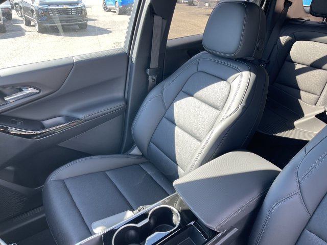 New 2027 Chevrolet Equinox LT w/ Convenience Package II AWD/4WD image 24