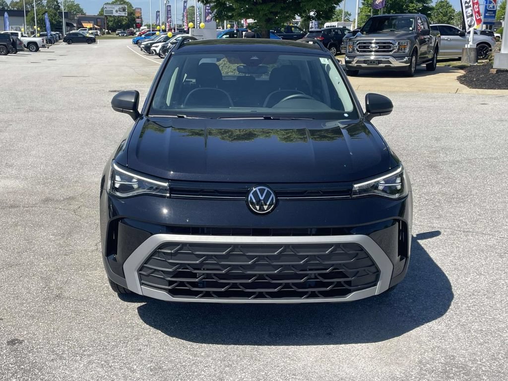 Used 2025 Volkswagen Taos S FWD image 2