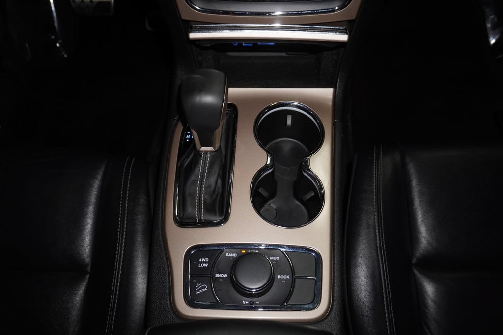 Used 2017 Jeep Grand Cherokee Limited AWD/4WD image 20