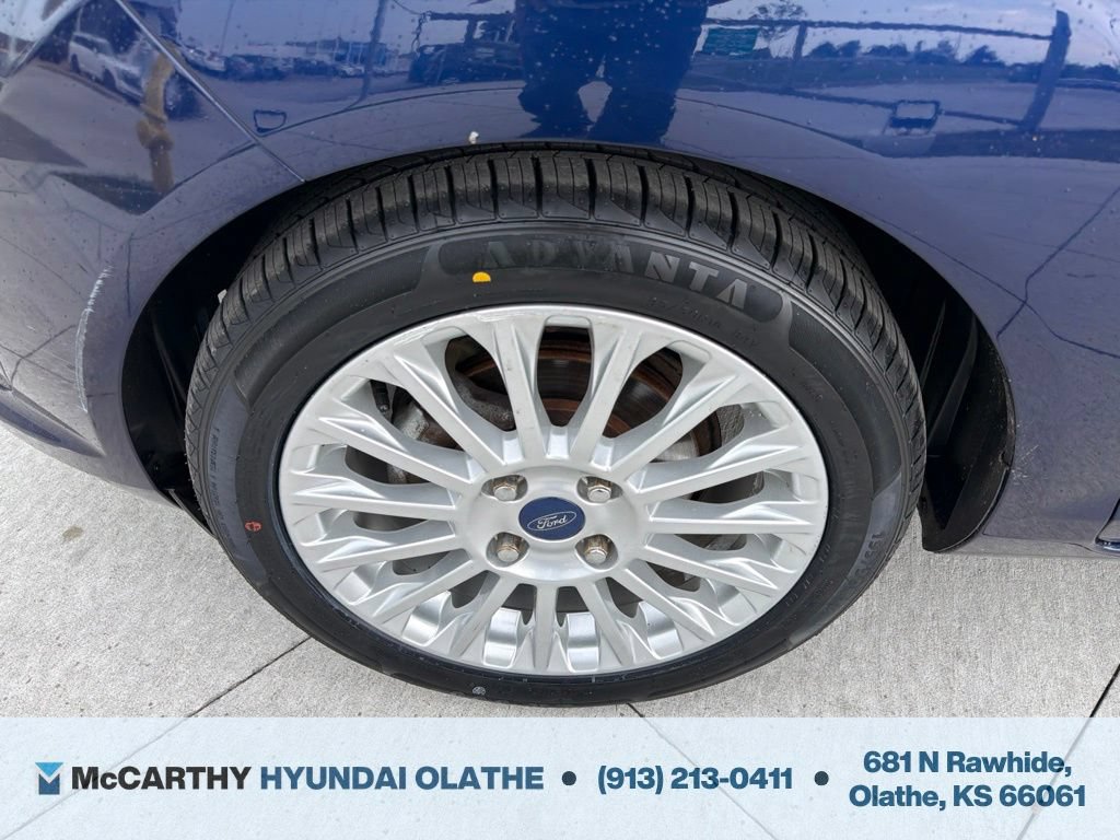 Used 2016 Ford Fiesta Titanium FWD image 18